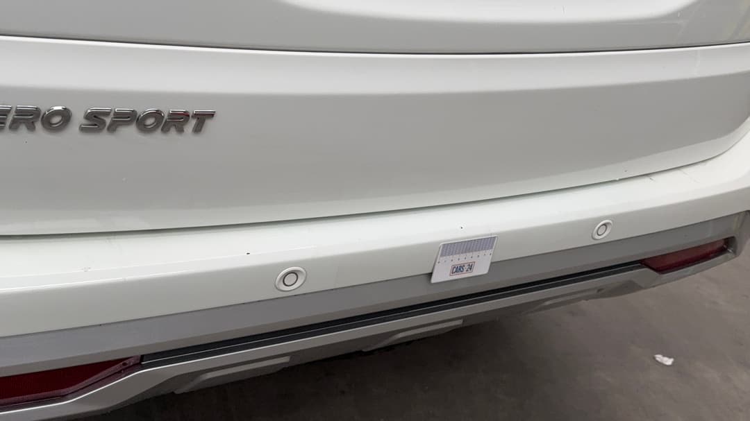 2022 Mitsubishi Pajero Sport Glx (2WD) 5 Seat, Automatic, 44670 km, Bumper Rear Chip