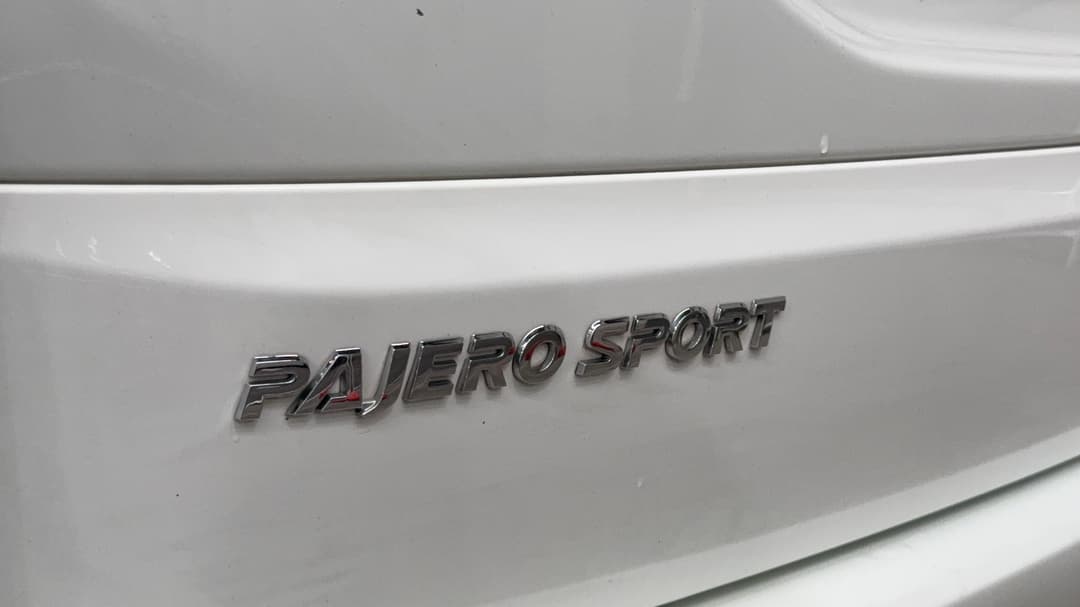 2022 Mitsubishi Pajero Sport Glx (2WD) 5 Seat, Automatic, 44670 km, Badge (Boot Left Side)