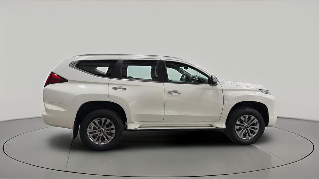 2022 Mitsubishi Pajero Sport Glx (2WD) 5 Seat, Automatic, 44670 km, Right Side View