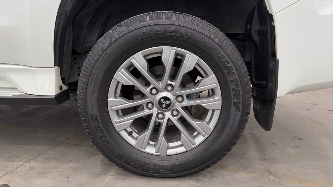 2022 Mitsubishi Pajero Sport Glx (2WD) 5 Seat, Automatic, 44670 km, Left Rear Wheel