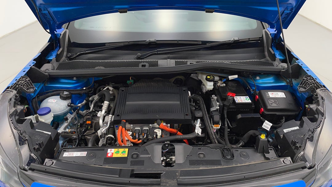 Open Bonnet (Engine)