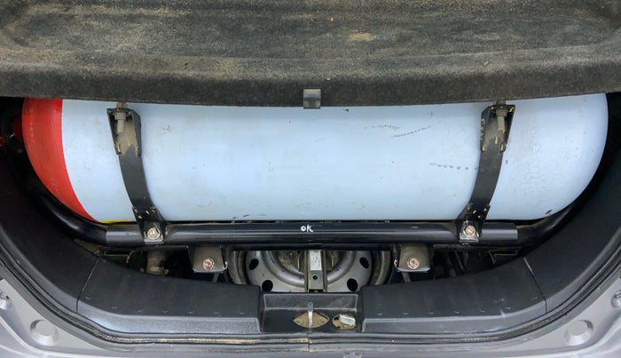 2018 Maruti Wagon R 1.0 LXI CNG, CNG, Manual, 68,632 km, Boot Inside