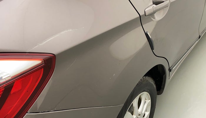 2016 Honda Amaze 1.2L I-VTEC VX, Petrol, Manual, 50,466 km, Right quarter panel - Minor scratches