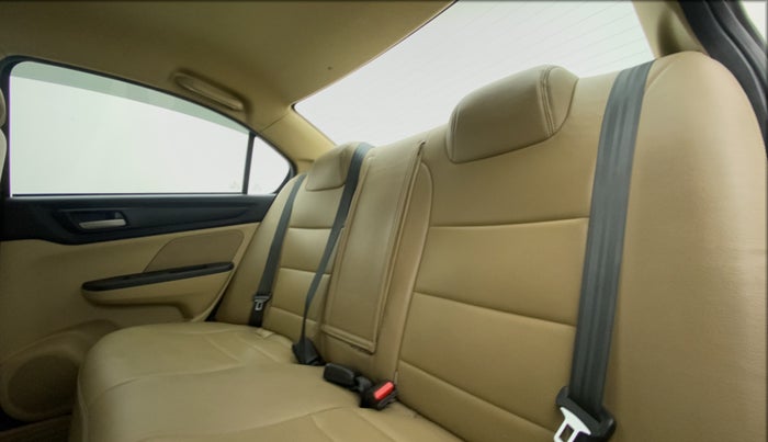 2018 Honda Amaze 1.5 V CVT I-DTEC, Diesel, Automatic, 32,186 km, Right Side Rear Door Cabin