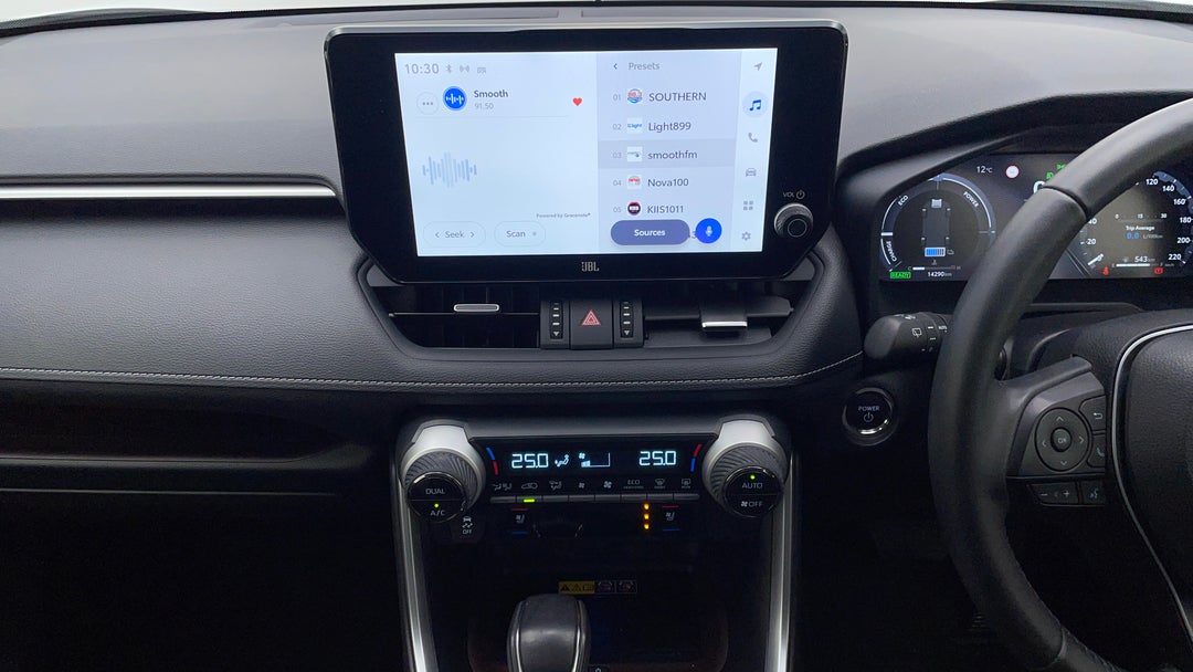 2023 Toyota RAV4 Cruiser (2wd) Hybrid, Automatic, 14290 km, Center Console