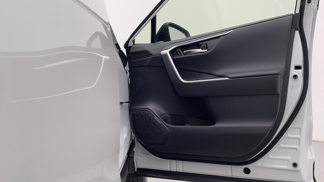 2023 Toyota RAV4 Cruiser (2wd) Hybrid, Automatic, 14290 km, Speaker View