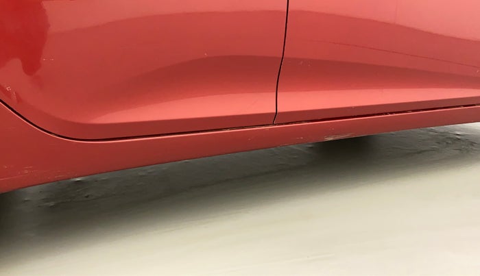 2012 Hyundai Eon MAGNA +, Petrol, Manual, 29,078 km, Right running board - Slightly dented