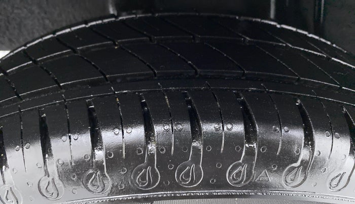 2021 Datsun Redi Go T (O), Petrol, Manual, 2,669 km, Right Rear Tyre Tread