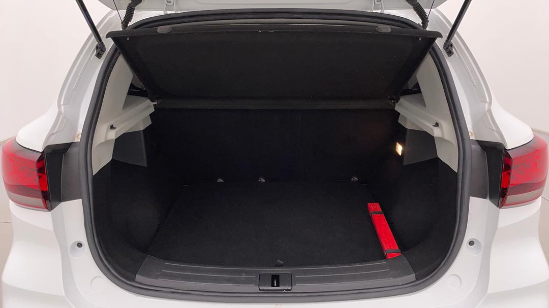 2021 MG Zst Essence, Automatic, 31956 km, Boot Inside View