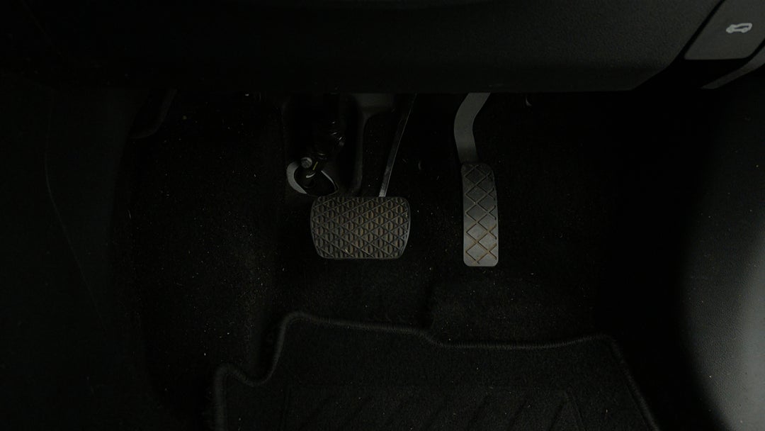 Pedals and Footmat