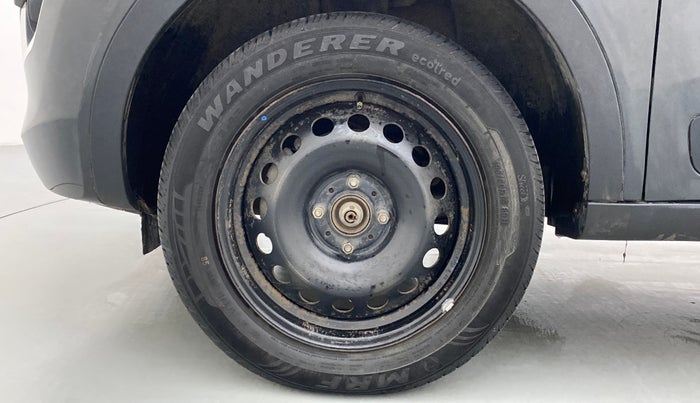 2018 Tata NEXON XM 1.5, Diesel, Manual, 68,389 km, Left Front Wheel