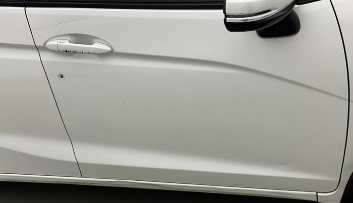 2015 Honda Jazz 1.2L I-VTEC VX, Petrol, Manual, 24,796 km, Driver-side door - Minor scratches