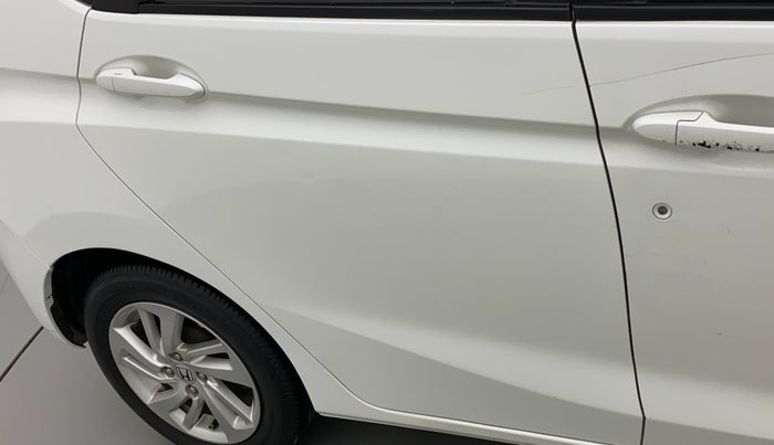 2015 Honda Jazz 1.2L I-VTEC VX, Petrol, Manual, 24,796 km, Right rear door - Slightly rusted