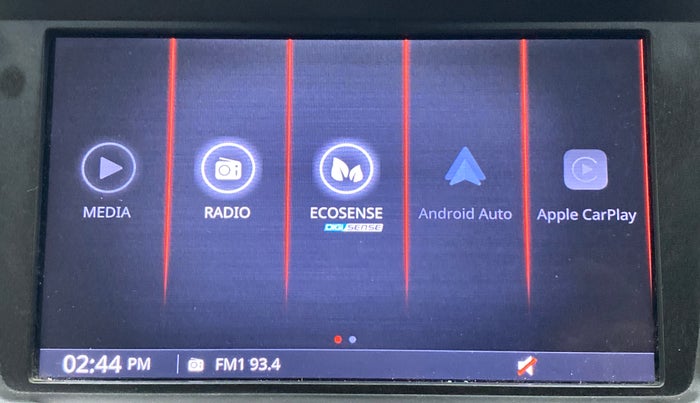 2019 Mahindra XUV300 W8 1.5 DIESEL, Diesel, Manual, 69,216 km, Apple CarPlay and Android Auto