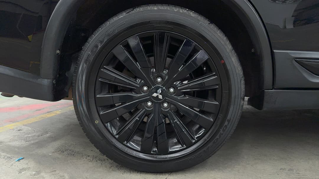 2020 Mitsubishi Outlander Black Edition 7 Seat (2WD), Automatic, 113014 km, Right Rear Wheel