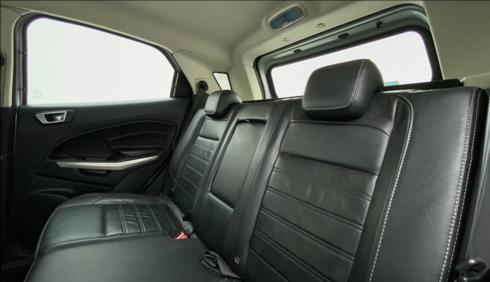 2018 Ford Ecosport 1.5 TDCI TITANIUM PLUS, Diesel, Manual, 38,402 km, Right Side Rear Door Cabin