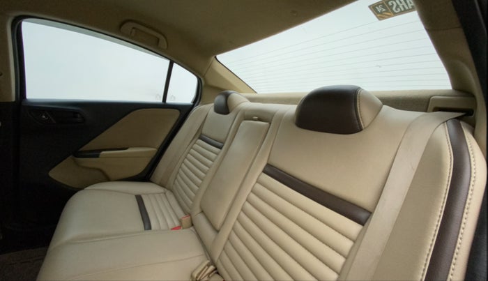 2014 Honda City 1.5L I-VTEC SV, Petrol, Manual, 85,512 km, Right Side Rear Door Cabin