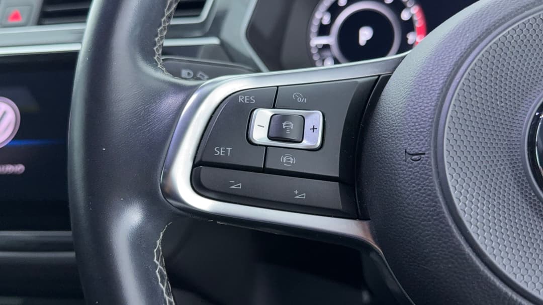 2018 Volkswagen Tiguan Wolfsburg Edition, Automatic, 74456 km, Cruise Control
