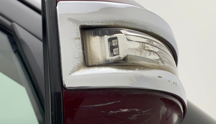 2016 Maruti Swift Dzire VXI, Petrol, Manual, 85,863 km, Right rear-view mirror - Indicator light has minor damage