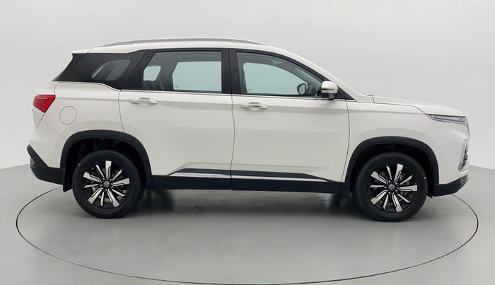 2020 MG HECTOR SHARP DCT PETROL, Petrol, Automatic, 33,806 km, Right Side View