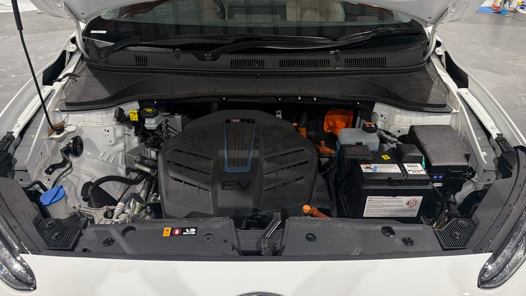 2022 Hyundai Kona Elite Electric Ext Range, Automatic, 62497 km, Open Bonnet (Engine)