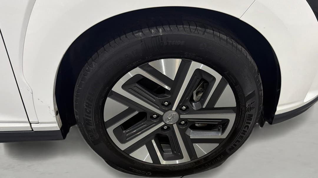 2022 Hyundai Kona Elite Electric Ext Range, Automatic, 62497 km, Right Front Wheel