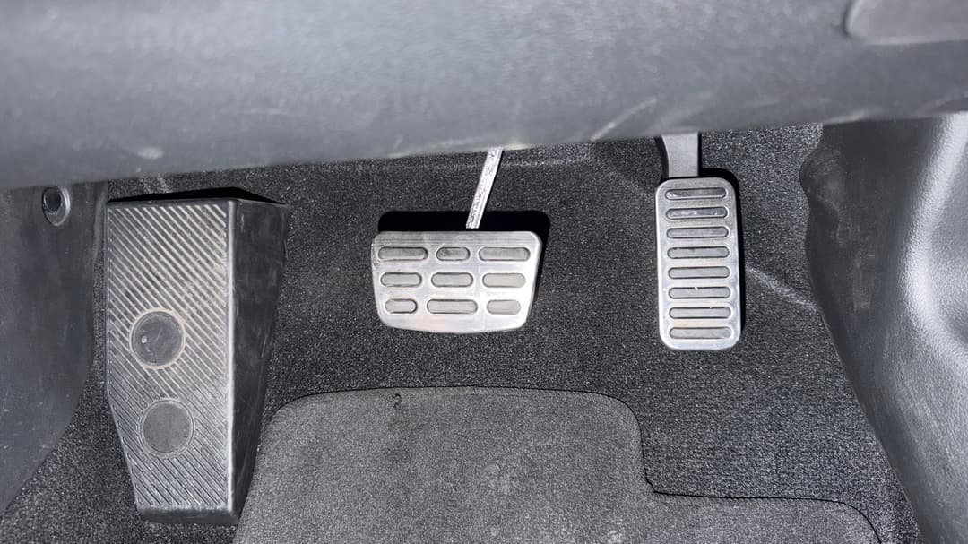 2022 Hyundai Kona Elite Electric Ext Range, Automatic, 62497 km, Pedals and Footmat