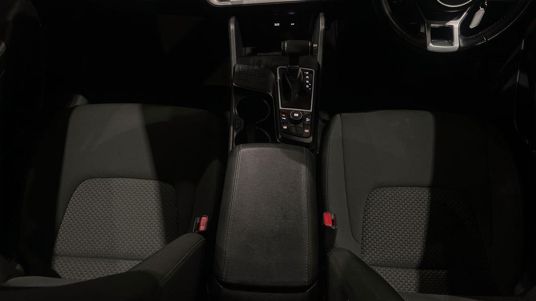2023 Kia Sportage S (FWD), Automatic, 41912 km, Center Console