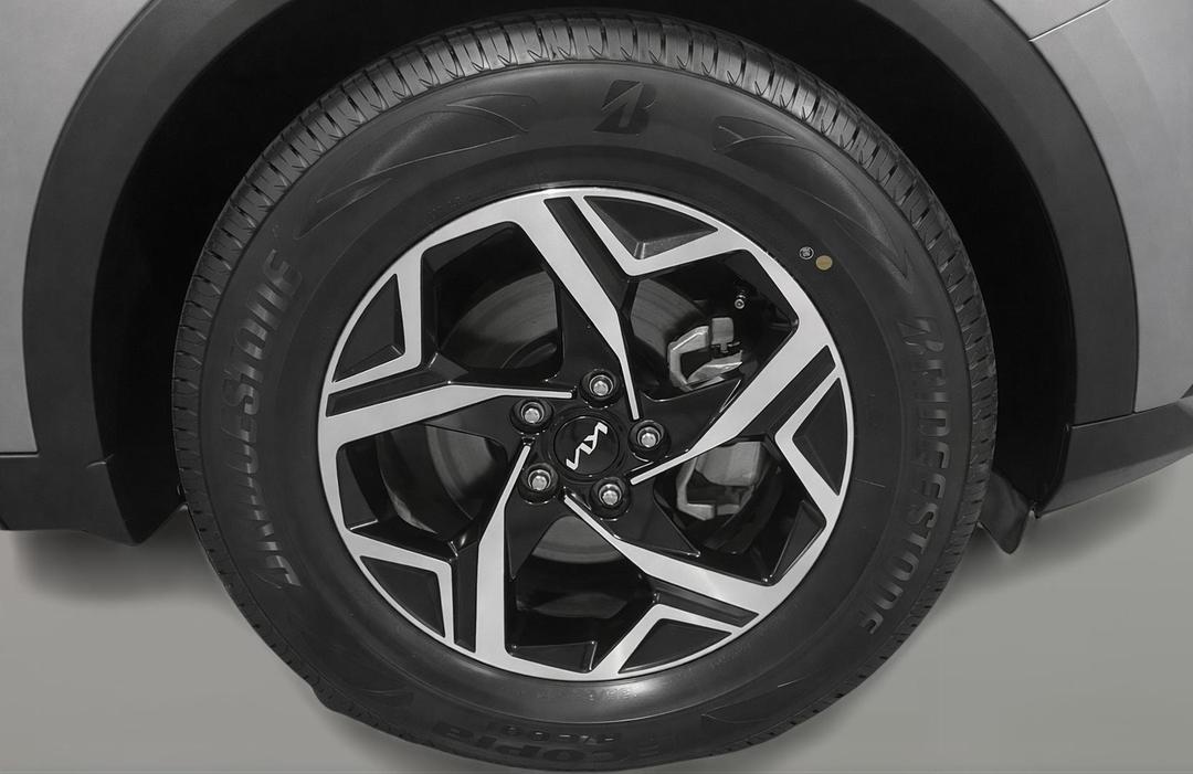 2023 Kia Sportage S (FWD), Automatic, 41912 km, Right Front Wheel