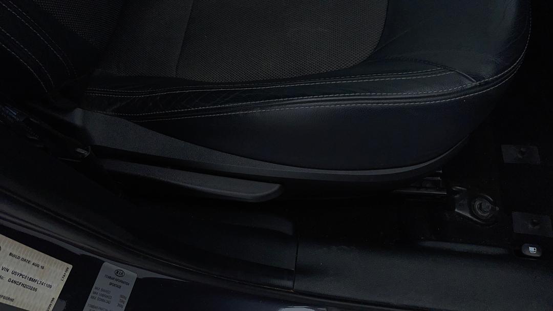 2015 Kia Sportage Si Premium (fwd), Automatic, 125256 km, Drivers Side Adjustment Panel