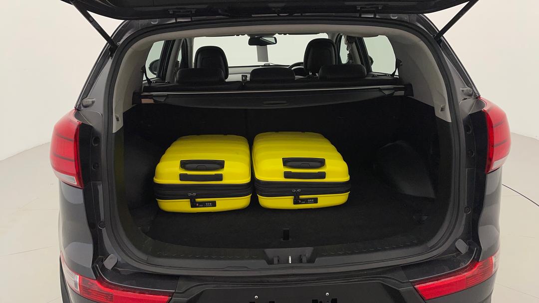 2015 Kia Sportage Si Premium (fwd), Automatic, 125256 km, Boot Inside View with Luggage