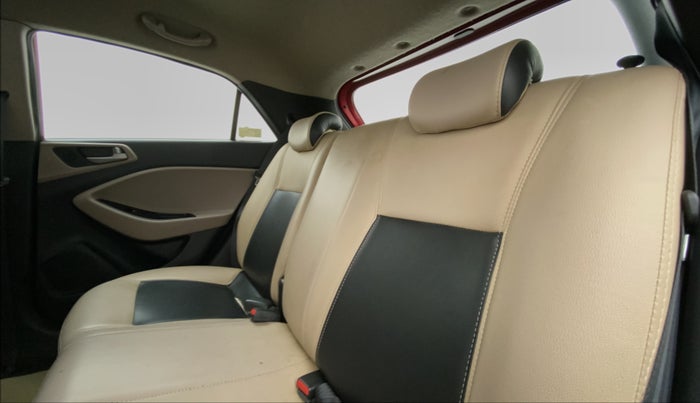 2015 Hyundai Elite i20 ASTA 1.2, Petrol, Manual, 81,508 km, Right Side Rear Door Cabin