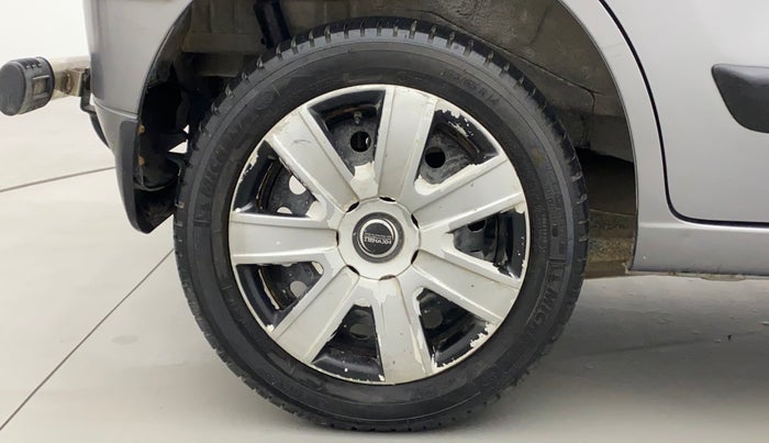 2016 Maruti Wagon R 1.0 VXI (O) AMT, Petrol, Automatic, 42,326 km, Right Rear Wheel