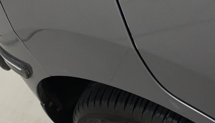 2016 Maruti Wagon R 1.0 VXI (O) AMT, Petrol, Automatic, 42,326 km, Right quarter panel - Minor scratches