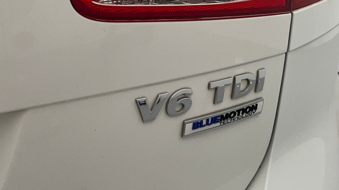 Badge (Boot Right Side)