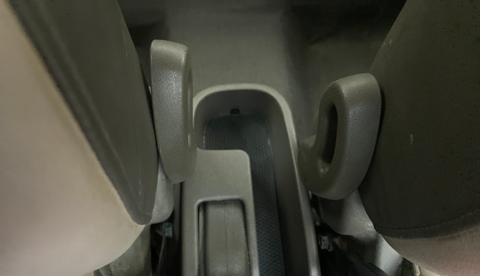 2016 Hyundai i10 MAGNA 1.1 IRDE2, Petrol, Manual, 34,477 km, Driver Side Adjustment Panel