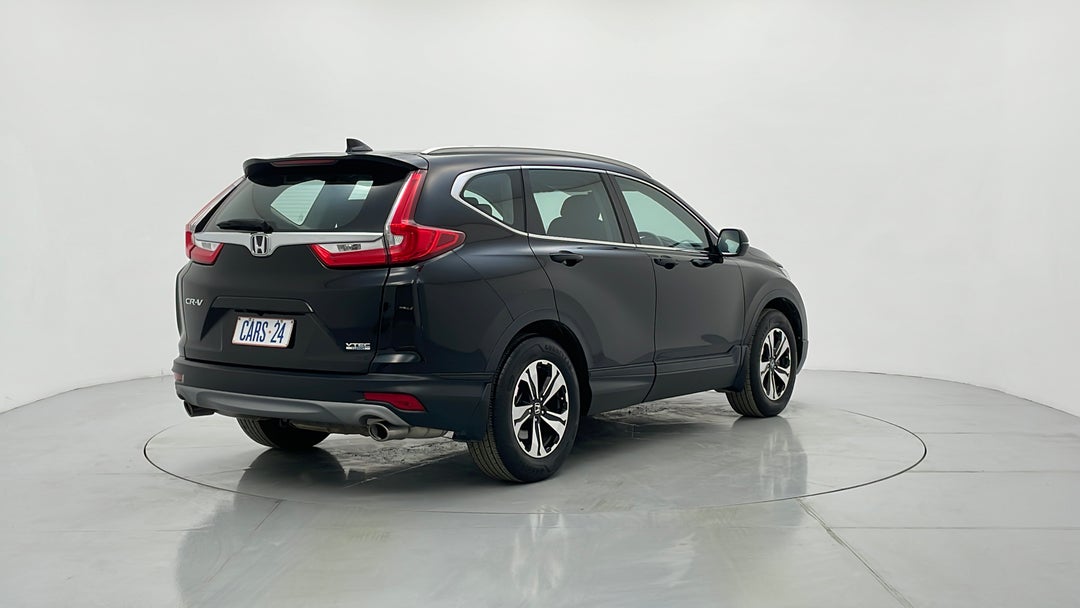 2018 Honda CR-V Vti (2wd), Automatic, 95256 km, Right Back Diagonal (45- Degree) View