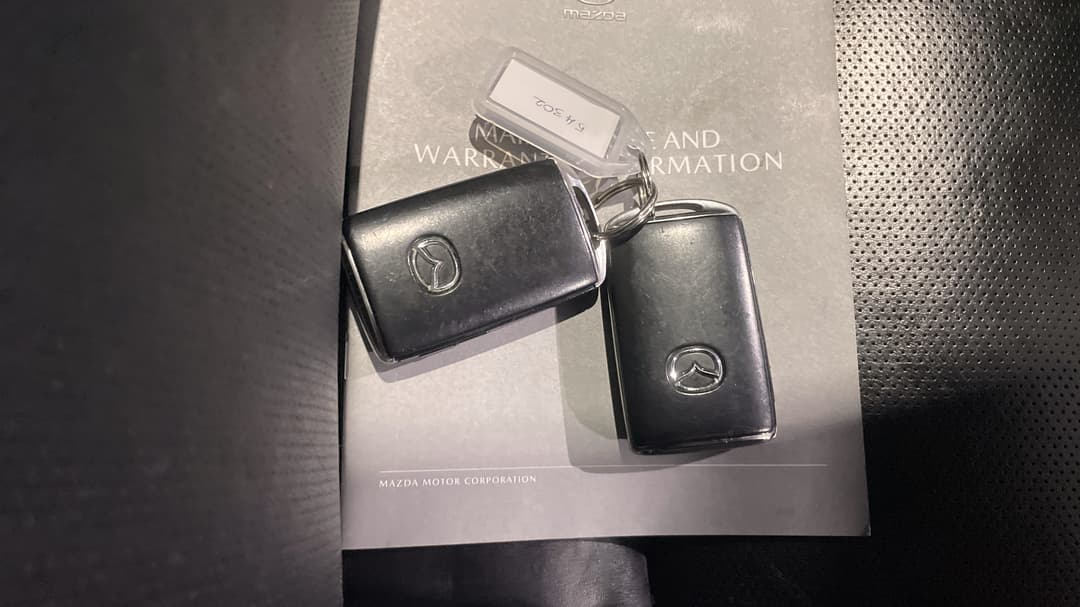 2019 Mazda Mazda3 G20 Touring, Automatic, 115581 km, Key Close-up