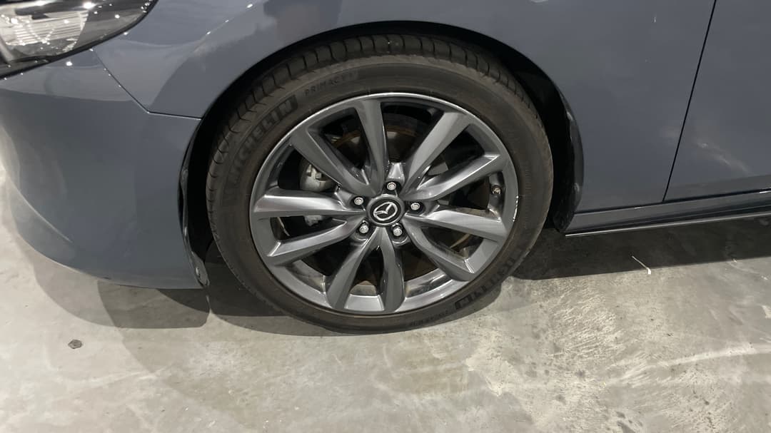 2019 Mazda Mazda3 G20 Touring, Automatic, 115581 km, Left Front Wheel