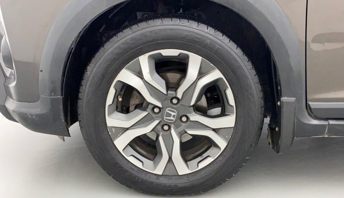 2017 Honda WR-V 1.5L I-DTEC VX MT, Diesel, Manual, 1,05,944 km, Left Front Wheel