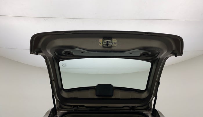 2018 Datsun Redi Go A, Petrol, Manual, 30,374 km, Boot Door Open