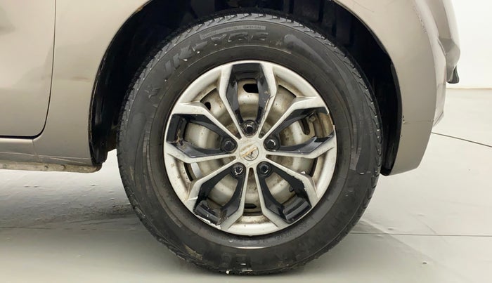 2018 Datsun Redi Go A, Petrol, Manual, 30,374 km, Right Front Wheel