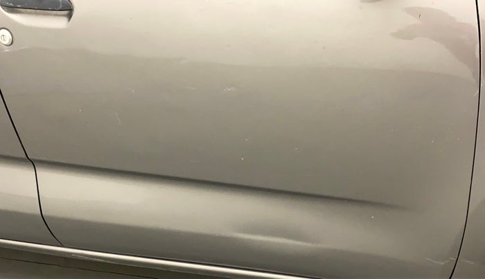 2018 Datsun Redi Go A, Petrol, Manual, 30,374 km, Driver-side door - Slightly dented