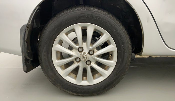 2014 Toyota Etios V, Petrol, Manual, 61,719 km, Right Rear Wheel