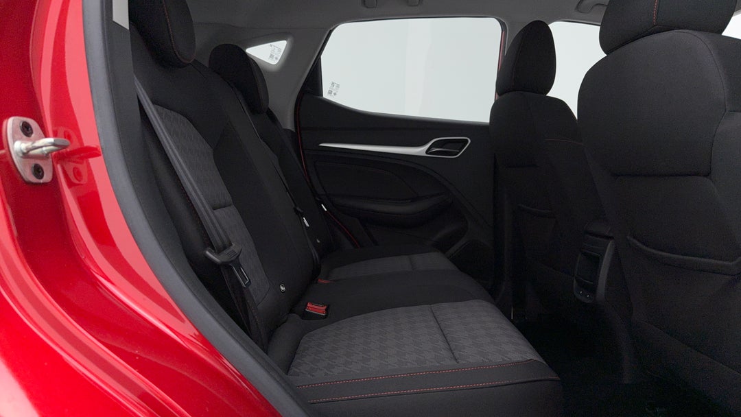 2022 MG Zst Core, Automatic, 28986 km, Right Side Rear Door Cabin View