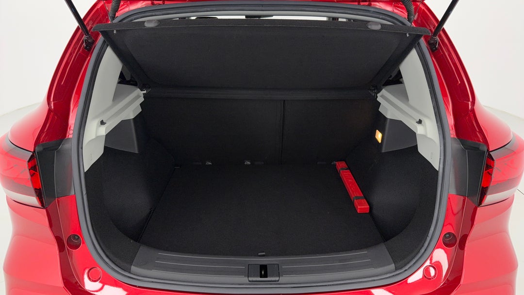 2022 MG Zst Core, Automatic, 28986 km, Boot Inside View