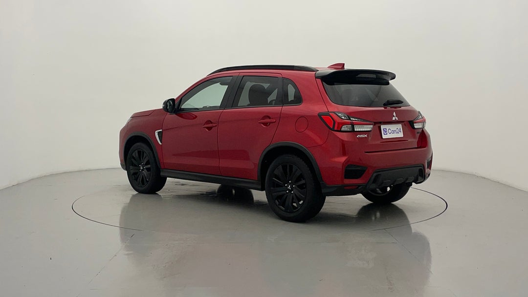 Left Back Diagonal (45- Degree) View