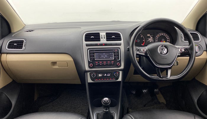 2015 Volkswagen Polo HIGHLINE1.5L DIESEL, Diesel, Manual, 90,228 km, Dashboard