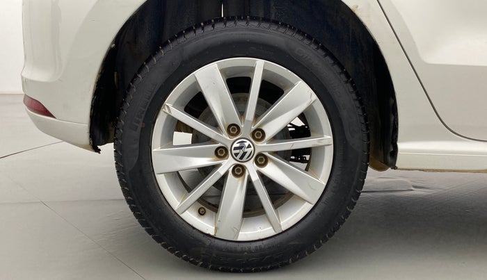 2015 Volkswagen Polo HIGHLINE1.5L DIESEL, Diesel, Manual, 90,228 km, Right Rear Wheel