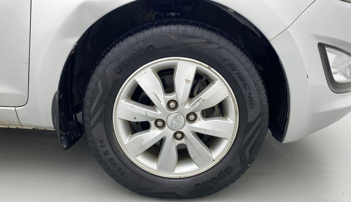 2012 Hyundai i20 SPORTZ 1.2, Petrol, Manual, 76,643 km, Right Front Wheel